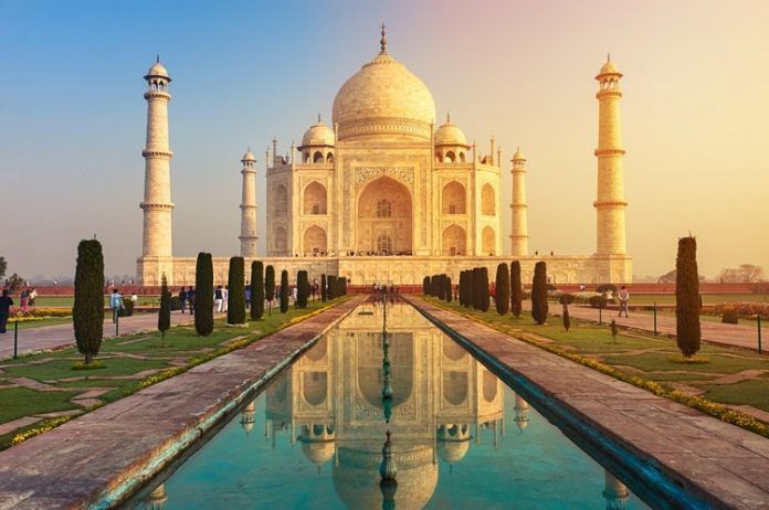 Taj Mahal | History| Some Interesting Facts | FAQ about Tajmahal